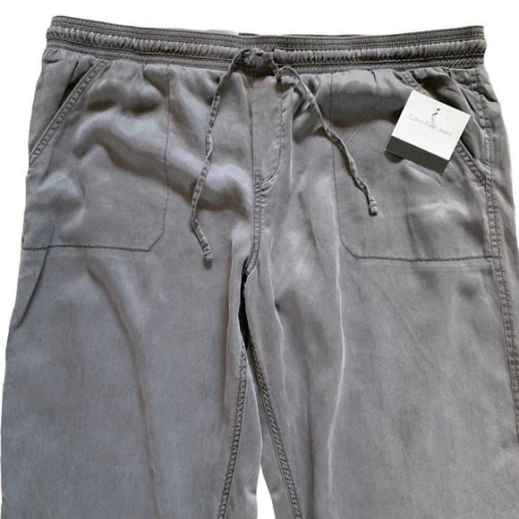 Calvin Klein Jeans Women's Soft Pull-On 100% Lyocell Pant with drawstring waist - Picture 11 of 16